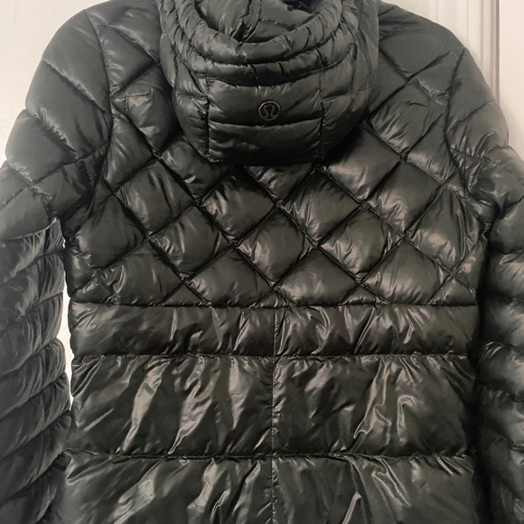 Lululemon sz 6 hooded down jacket dark green. - Picture 2 of 2
